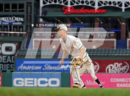 Thumbnail 2 in Trinity vs. Flower Mound (UIL 6A Regional Semifinal) photogallery.