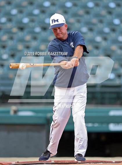 Thumbnail 2 in Trinity vs. Flower Mound (UIL 6A Regional Semifinal) photogallery.