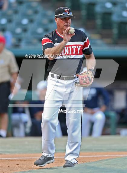 Thumbnail 2 in Trinity vs. Flower Mound (UIL 6A Regional Semifinal) photogallery.