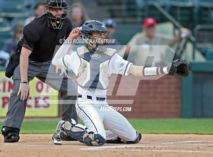 Thumbnail 1 in Trinity vs. Flower Mound (UIL 6A Regional Semifinal) photogallery.