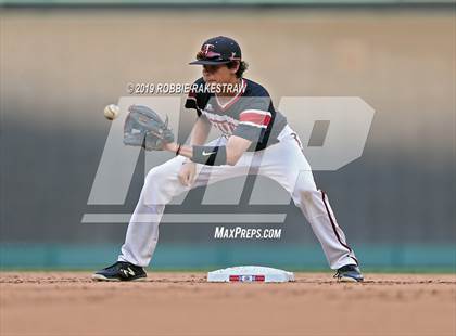 Thumbnail 3 in Trinity vs. Flower Mound (UIL 6A Regional Semifinal) photogallery.
