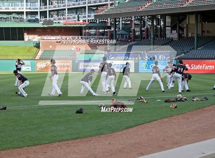 Thumbnail 3 in Trinity vs. Flower Mound (UIL 6A Regional Semifinal) photogallery.