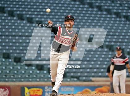 Thumbnail 3 in Trinity vs. Flower Mound (UIL 6A Regional Semifinal) photogallery.