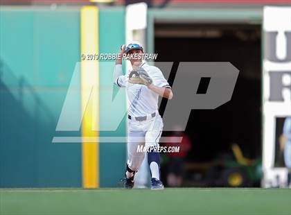 Thumbnail 1 in Trinity vs. Flower Mound (UIL 6A Regional Semifinal) photogallery.