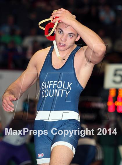 Thumbnail 1 in NYSPHSAA Championships (Division I Semifinals) photogallery.
