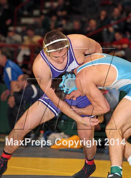 Thumbnail 3 in NYSPHSAA Championships (Division I Semifinals) photogallery.