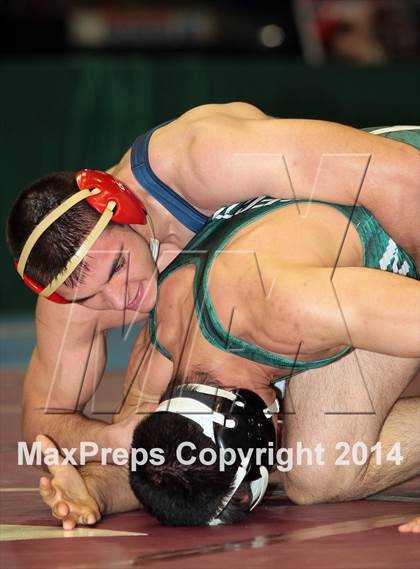 Thumbnail 1 in NYSPHSAA Championships (Division I Semifinals) photogallery.