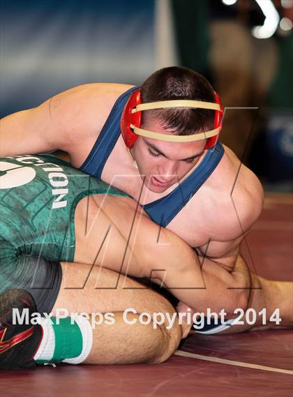 Thumbnail 3 in NYSPHSAA Championships (Division I Semifinals) photogallery.
