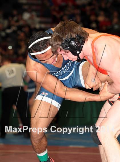 Thumbnail 3 in NYSPHSAA Championships (Division I Semifinals) photogallery.