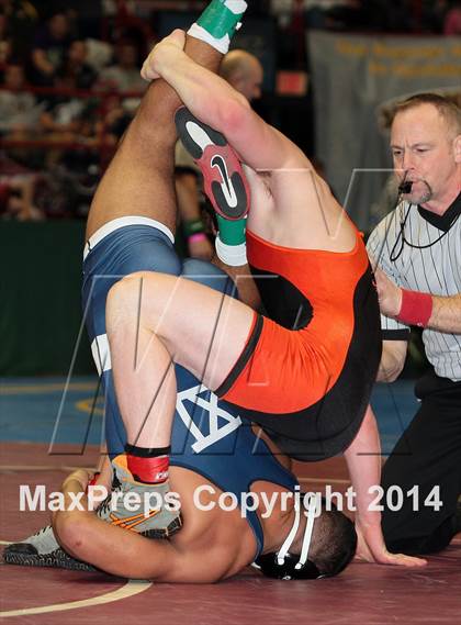 Thumbnail 3 in NYSPHSAA Championships (Division I Semifinals) photogallery.