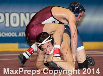 Thumbnail 2 in NYSPHSAA Championships (Division I Semifinals) photogallery.