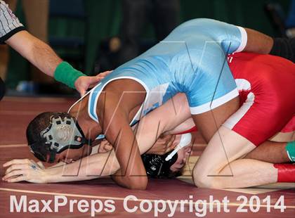 Thumbnail 1 in NYSPHSAA Championships (Division I Semifinals) photogallery.