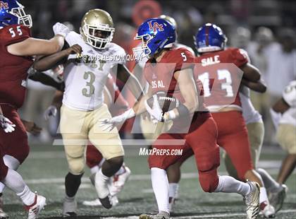 Thumbnail 2 in Long Beach Poly vs. Los Alamitos photogallery.
