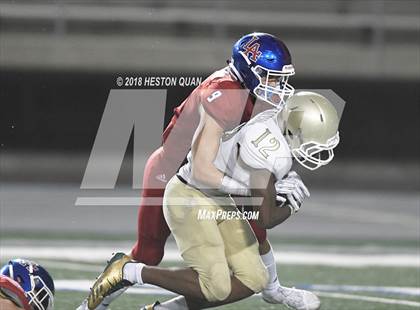 Thumbnail 3 in Long Beach Poly vs. Los Alamitos photogallery.