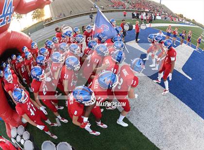 Thumbnail 3 in Long Beach Poly vs. Los Alamitos photogallery.