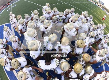 Thumbnail 3 in Long Beach Poly vs. Los Alamitos photogallery.