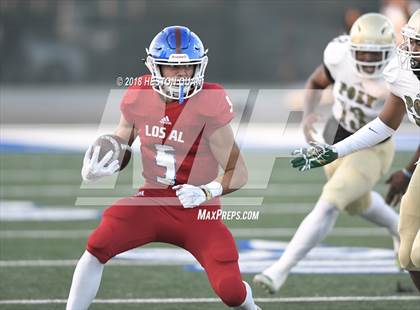 Thumbnail 2 in Long Beach Poly vs. Los Alamitos photogallery.