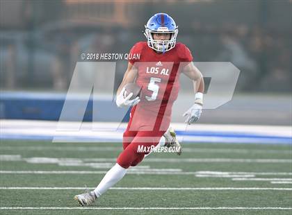Thumbnail 3 in Long Beach Poly vs. Los Alamitos photogallery.