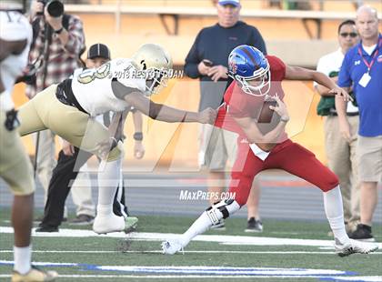 Thumbnail 1 in Long Beach Poly vs. Los Alamitos photogallery.