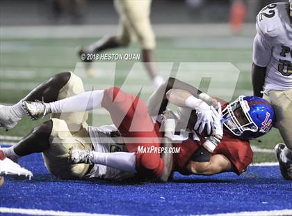 Thumbnail 3 in Long Beach Poly vs. Los Alamitos photogallery.