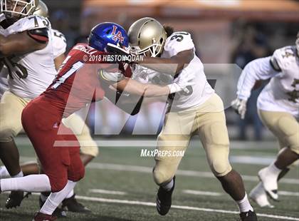Thumbnail 2 in Long Beach Poly vs. Los Alamitos photogallery.