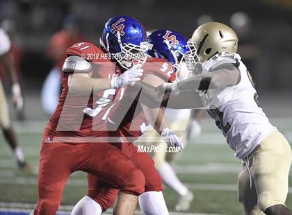 Thumbnail 3 in Long Beach Poly vs. Los Alamitos photogallery.