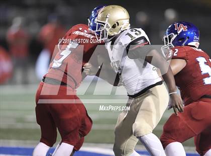 Thumbnail 2 in Long Beach Poly vs. Los Alamitos photogallery.