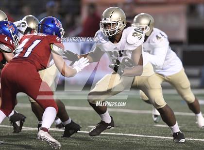 Thumbnail 3 in Long Beach Poly vs. Los Alamitos photogallery.