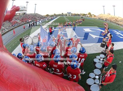 Thumbnail 1 in Long Beach Poly vs. Los Alamitos photogallery.
