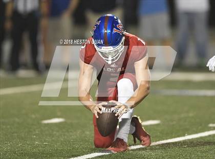 Thumbnail 3 in Long Beach Poly vs. Los Alamitos photogallery.