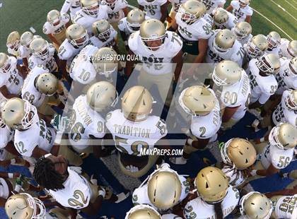Thumbnail 2 in Long Beach Poly vs. Los Alamitos photogallery.