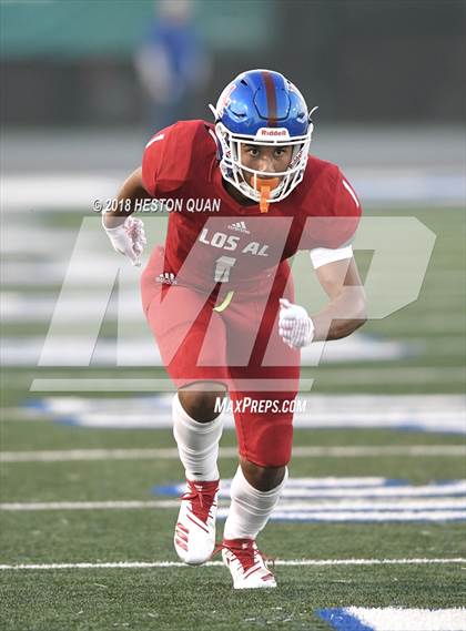 Thumbnail 3 in Long Beach Poly vs. Los Alamitos photogallery.