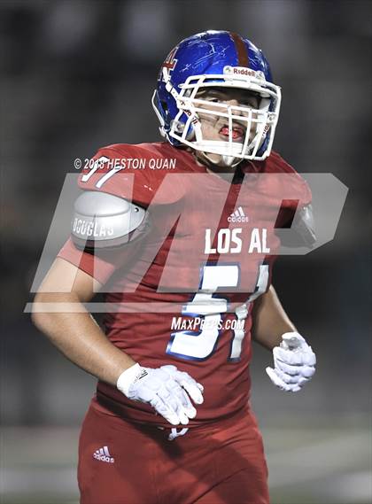 Thumbnail 3 in Long Beach Poly vs. Los Alamitos photogallery.