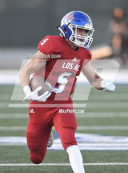 Thumbnail 1 in Long Beach Poly vs. Los Alamitos photogallery.