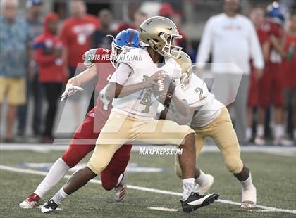 Thumbnail 3 in Long Beach Poly vs. Los Alamitos photogallery.