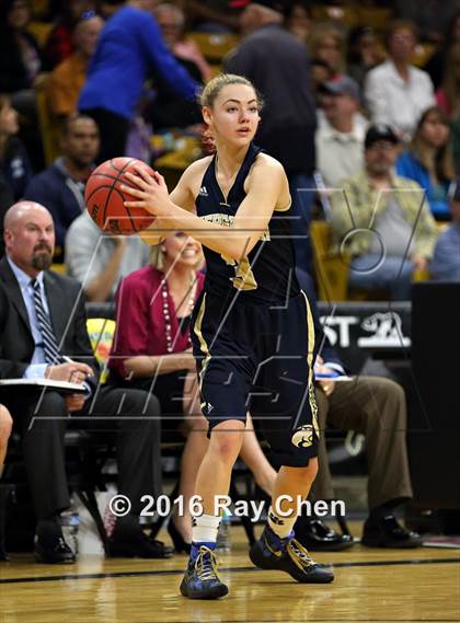 Thumbnail 2 in Evergreen vs. Valor Christian (CHSAA 4A Final) photogallery.