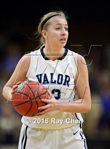 Thumbnail 2 in Evergreen vs. Valor Christian (CHSAA 4A Final) photogallery.