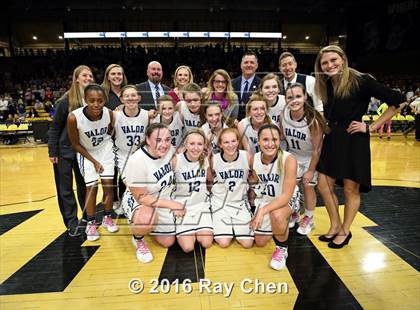 Thumbnail 2 in Evergreen vs. Valor Christian (CHSAA 4A Final) photogallery.