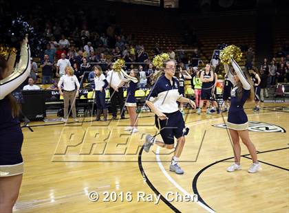 Thumbnail 1 in Evergreen vs. Valor Christian (CHSAA 4A Final) photogallery.