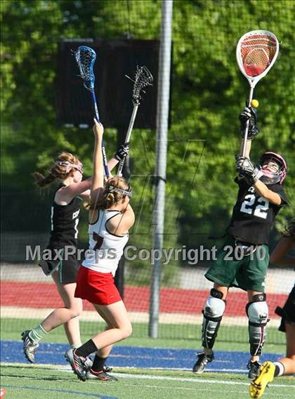 Thumbnail 3 in St. John's vs Cedar Park (TGHSLL D1 Quarterfinals) photogallery.