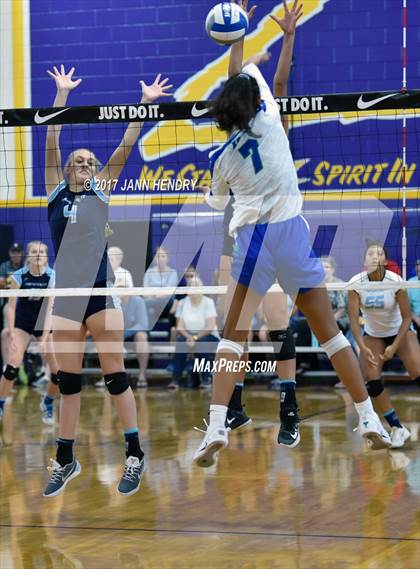 Thumbnail 3 in Marymount vs. Xavier College Prep (Durango Fall Championship) photogallery.