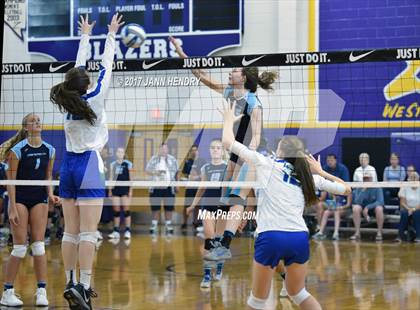 Thumbnail 1 in Marymount vs. Xavier College Prep (Durango Fall Championship) photogallery.