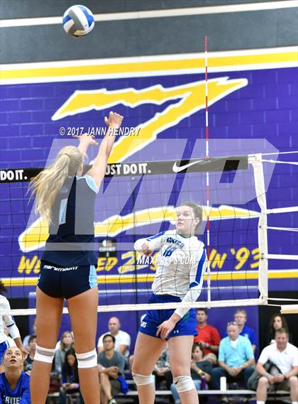 Thumbnail 3 in Marymount vs. Xavier College Prep (Durango Fall Championship) photogallery.