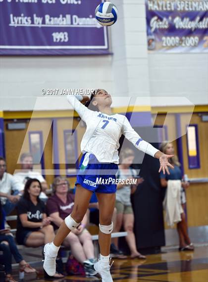Thumbnail 3 in Marymount vs. Xavier College Prep (Durango Fall Championship) photogallery.