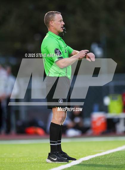Thumbnail 1 in Rock Canyon @ Regis Jesuit photogallery.
