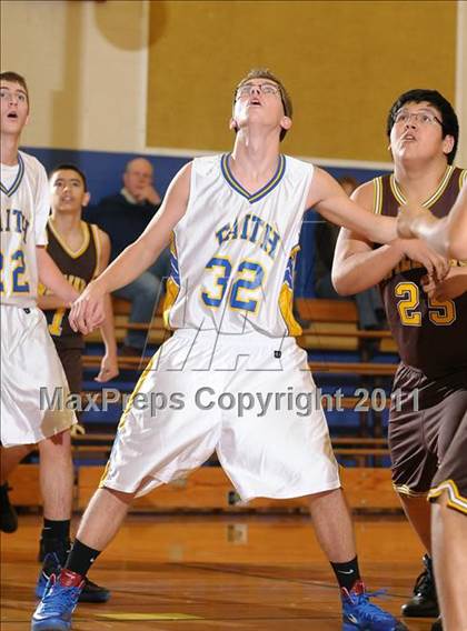 Thumbnail 2 in Williams vs. Faith Christian (Irene Wells Memorial Invitational) photogallery.