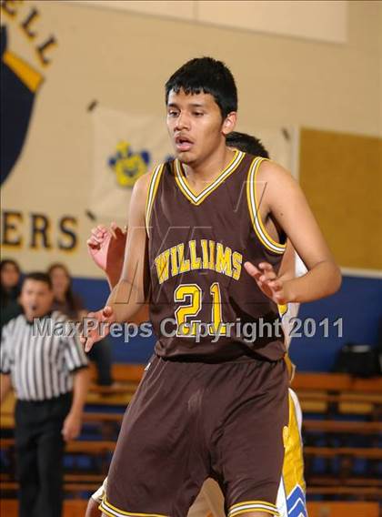 Thumbnail 3 in Williams vs. Faith Christian (Irene Wells Memorial Invitational) photogallery.