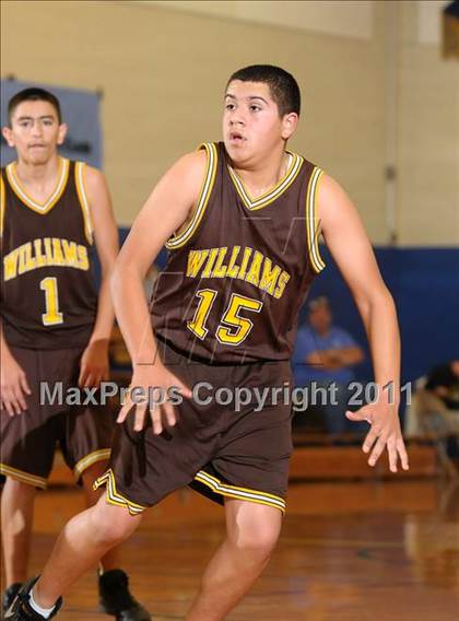 Thumbnail 2 in Williams vs. Faith Christian (Irene Wells Memorial Invitational) photogallery.