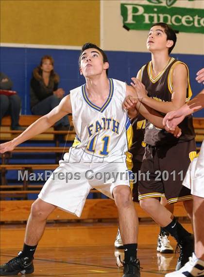 Thumbnail 3 in Williams vs. Faith Christian (Irene Wells Memorial Invitational) photogallery.