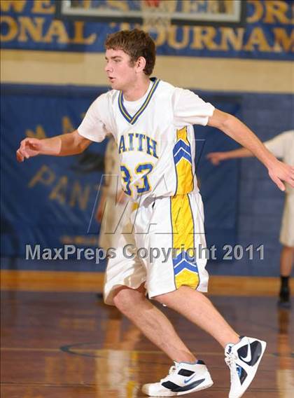 Thumbnail 1 in Williams vs. Faith Christian (Irene Wells Memorial Invitational) photogallery.